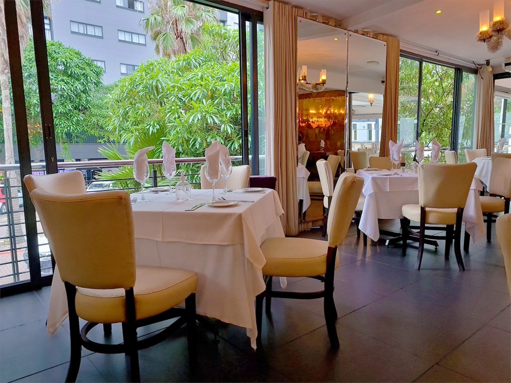 Dining area at Little Havana restaurant in Durban South Africa as featured on the Lovedurban.co.za what's on in durban and Durban tourist information website