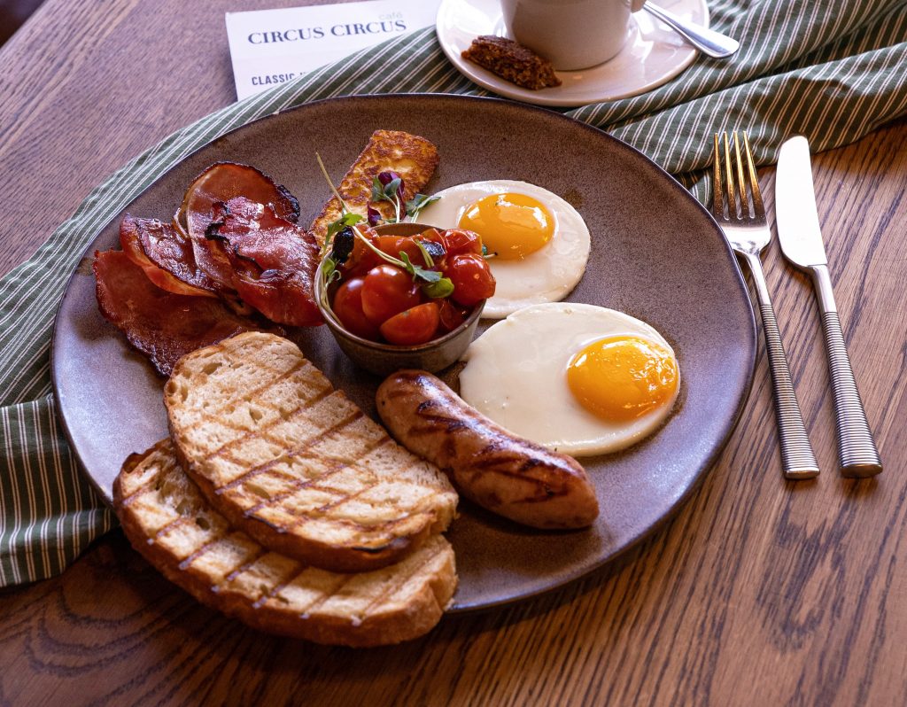 Fried breakfast at the Circus Circus beach Cafe in Durban South Africa as featured on the Lovedurban.co.za what's on in durban and Durban tourist information website